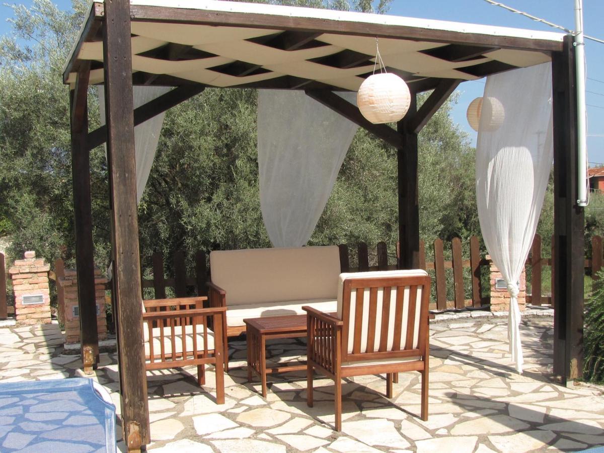 Ithaki Holidays Frinion Bagian luar foto