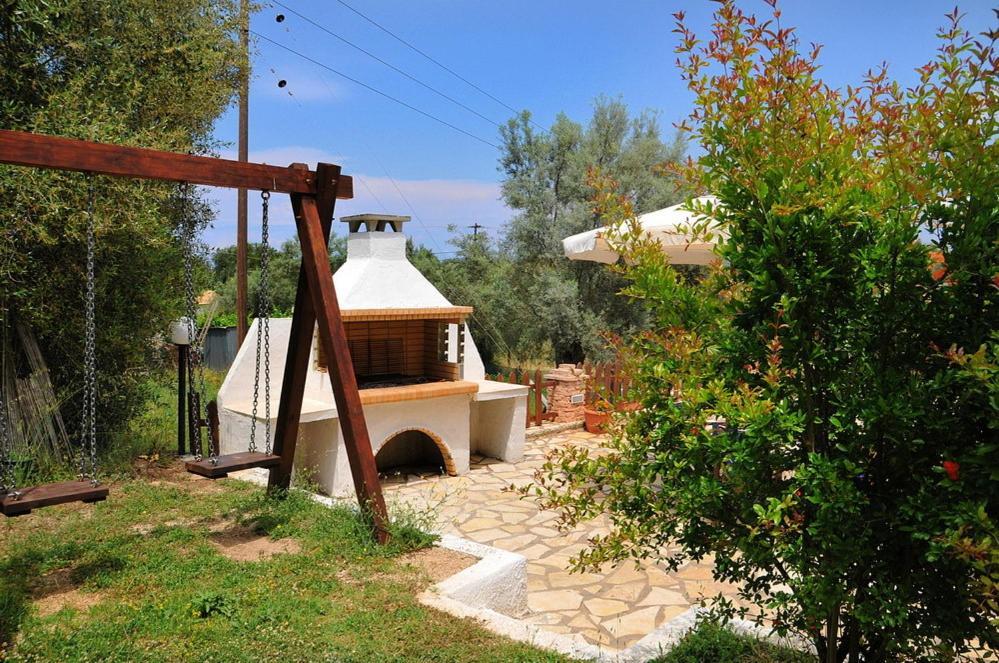 Ithaki Holidays Frinion Bagian luar foto