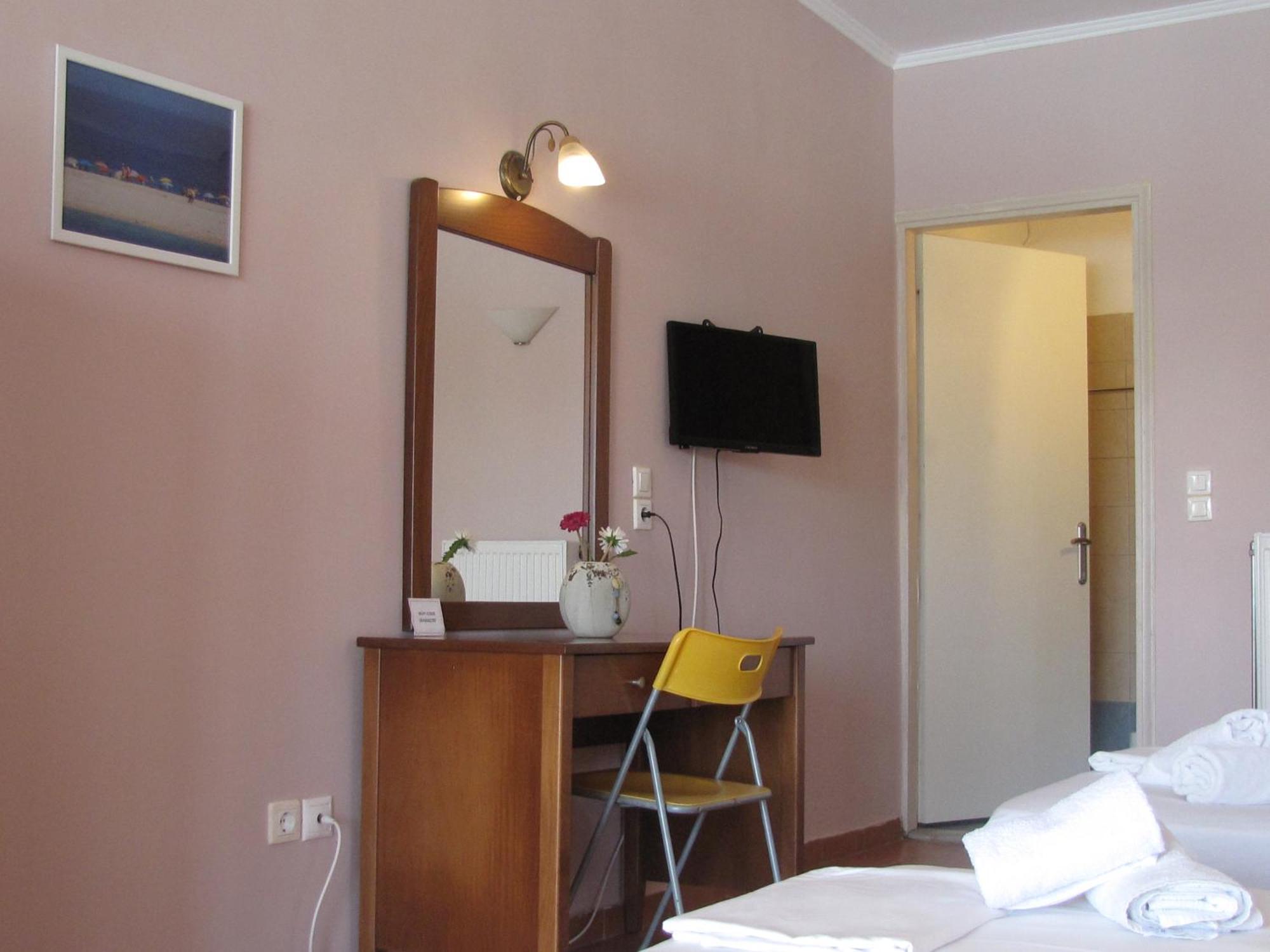 Ithaki Holidays Frinion Bagian luar foto