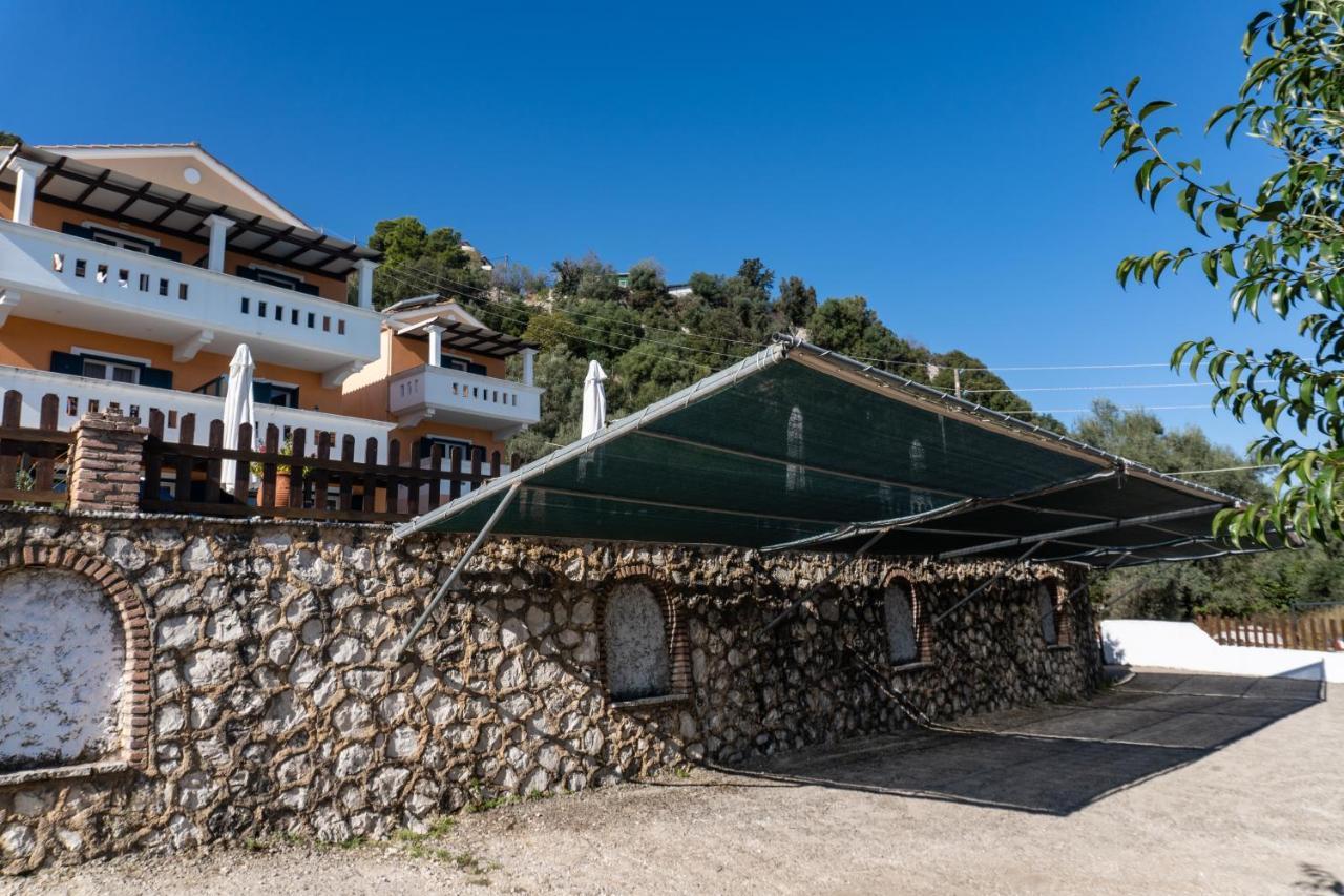 Ithaki Holidays Frinion Bagian luar foto
