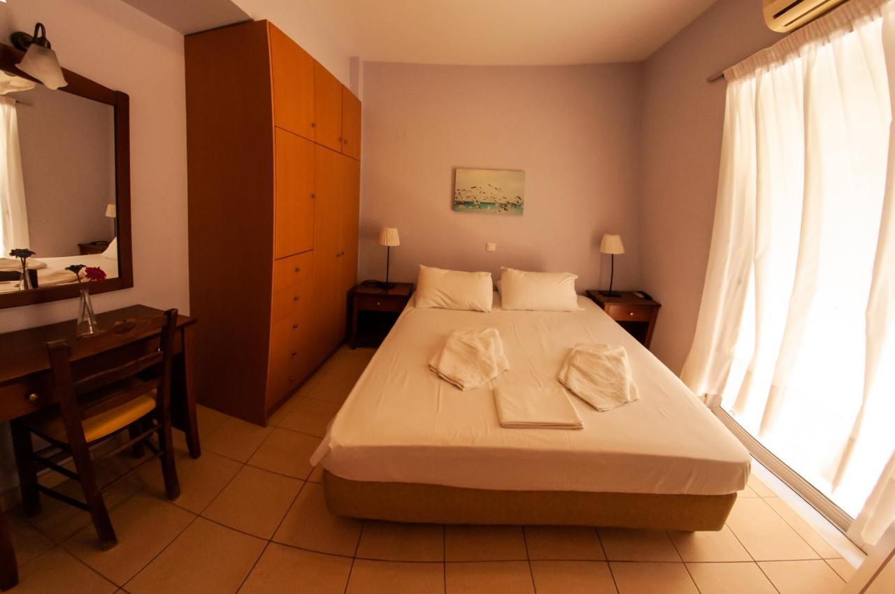 Ithaki Holidays Frinion Bagian luar foto